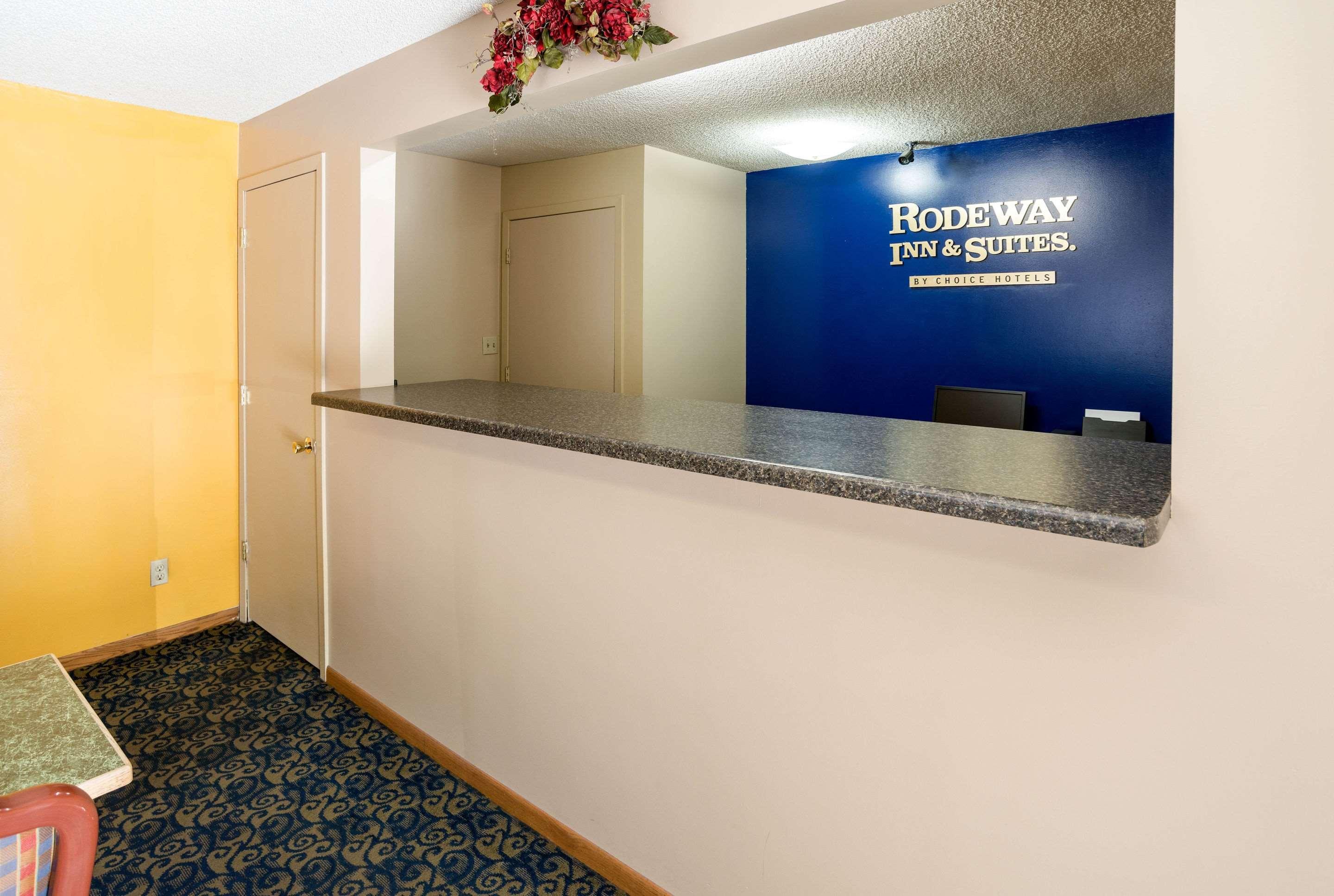 Rodeway Inn & Suites Ώστιν Εξωτερικό φωτογραφία